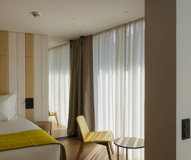 Family Suite, Lumen Hotel & The Lisbon Light Show